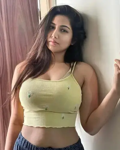 Escorts Lakhandur
